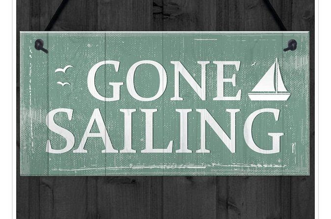 2hr Shared Sailing Experience in Toronto - The Route You Care About: Harbour Views With The CN Tower