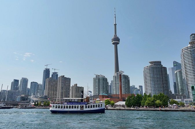 60-Minute Toronto Sightseeing Harbour Tour - Gibraltar Point Lighthouse: The Oldest Great Lakes Light, With A Dark Story