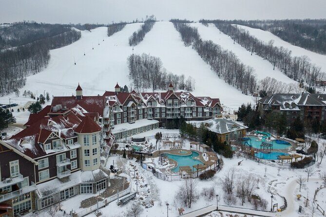 Blue Mountains Shuttle from Toronto – Village or Scenic Caves - Picking Village time or Scenic Caves: decide how you want your day to feel