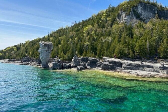 Bus to Grotto - Tobermory Flowerpot Island Cruise Bruce Peninsula - Key things to know before you go