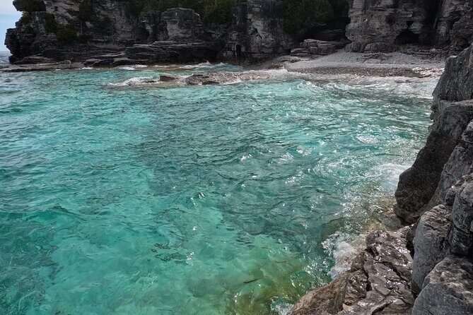 Bus to Grotto - Tobermory Flowerpot Island Cruise Bruce Peninsula - Optional Blue Heron cruise ticket: how to plan for it without guessing