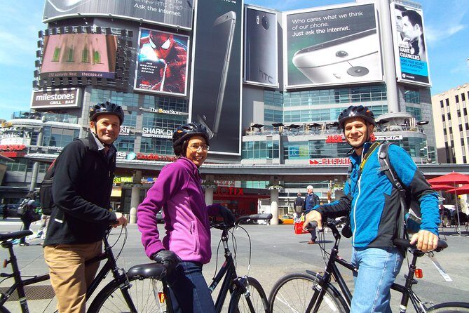 Downtown Toronto Bike Tour - Meeting near Village by the Grange: the start matters