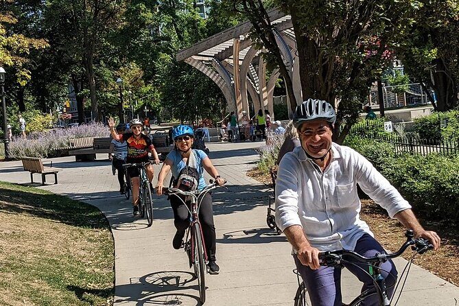 E-bike Toronto's Dynamic Neighbourhoods - Lower Ossington’s rise: from forgotten blocks to global buzz