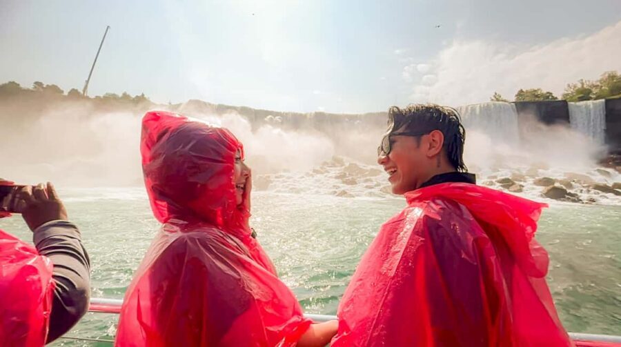 From Toronto: Early Bird Niagara Falls with Journey & Skylon - Leaving Toronto Early Helps You Work Smarter
