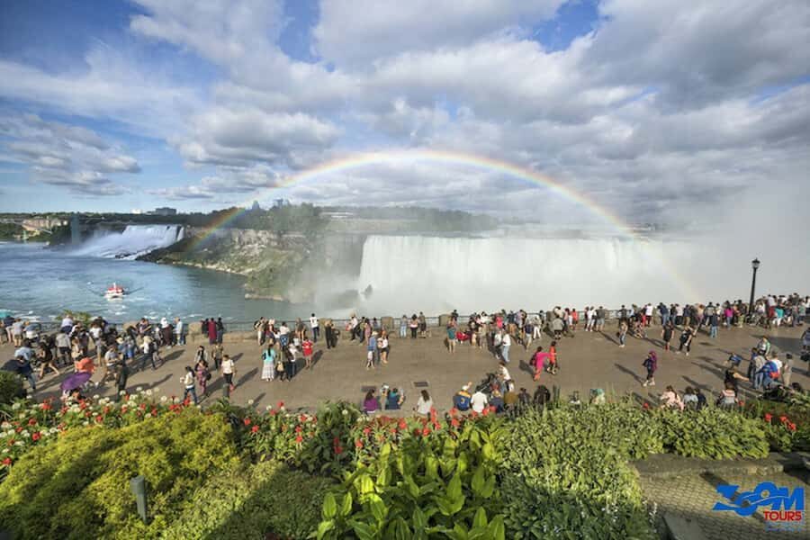 From Toronto: Niagara Falls Day Tour with Boat Cruise - The scenic drive details: Fort George, Brock’s Monument, Hydropower, and the Welland Canal