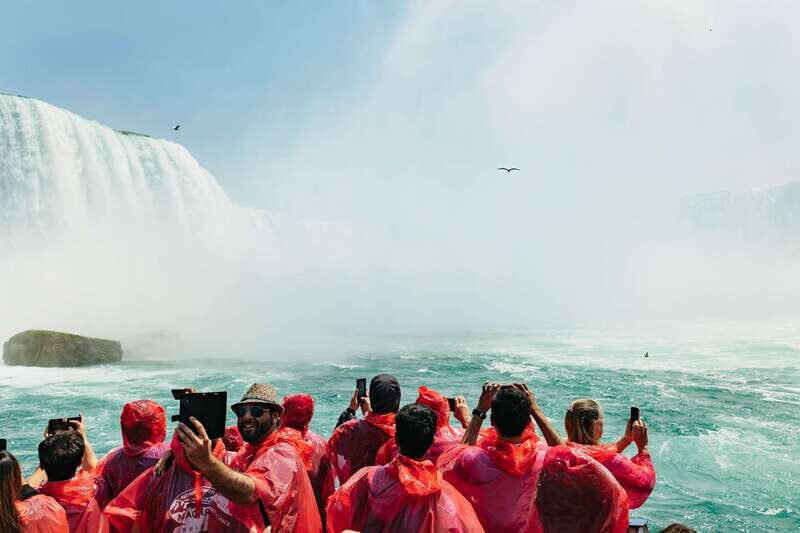 From Toronto: Niagara Falls + Winery, Cruise, & Lunch Option - Downtown Toronto Pickup and the Real-Time Pace