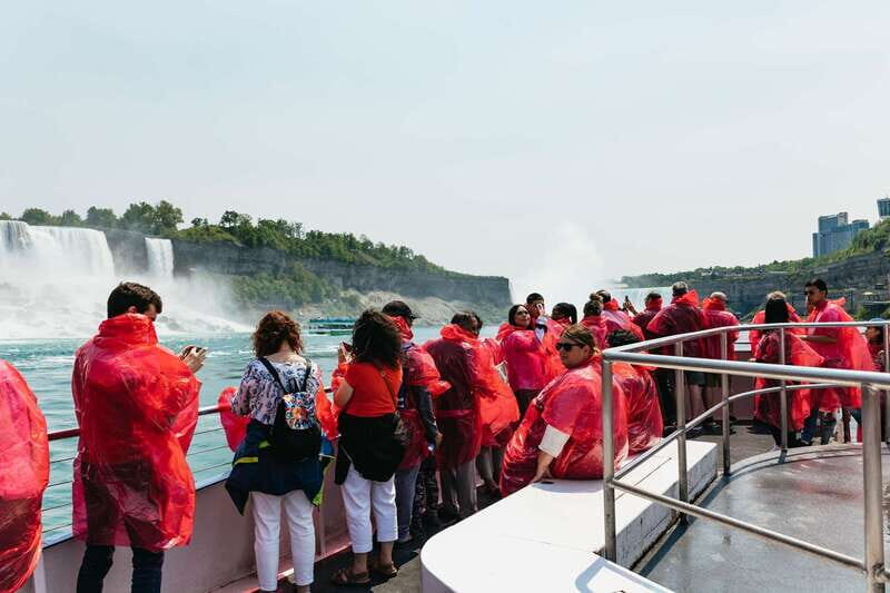 From Toronto: Niagara Falls + Winery, Cruise, & Lunch Option - Hornblower Cruise vs Journey Behind the Falls: Your Seasonal Must-Do
