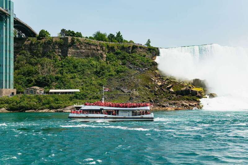 From Toronto: Niagara Falls + Winery, Cruise, & Lunch Option - Niagara Falls on the Canadian Side: Viewpoints Plus Walk Time