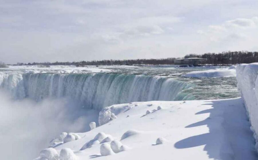 From Toronto: Winter Wonder of Niagara Falls Tour - Clifton Hill free time: fun, photos, and an easy place to spend an hour