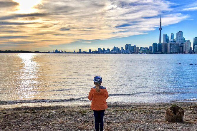 Guided Bicycle Tour - Toronto Waterfront, Island and Distillery - Pace, fitness, and what the ride feels like