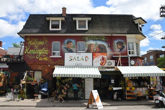 Kensington Market and Chinatown: A Self-Guided Tour - A self-guided Toronto walk that keeps moving