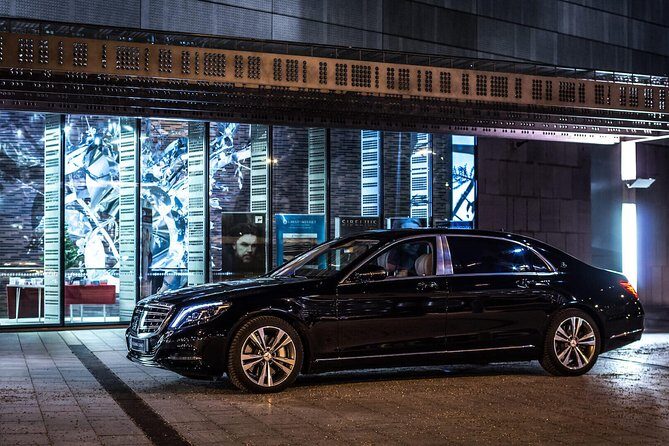 Low Cost :- Hire Full or Half Day Executive Luxury Car Services in Toronto - Price and Value: Paying for Time, Not Just a Ride