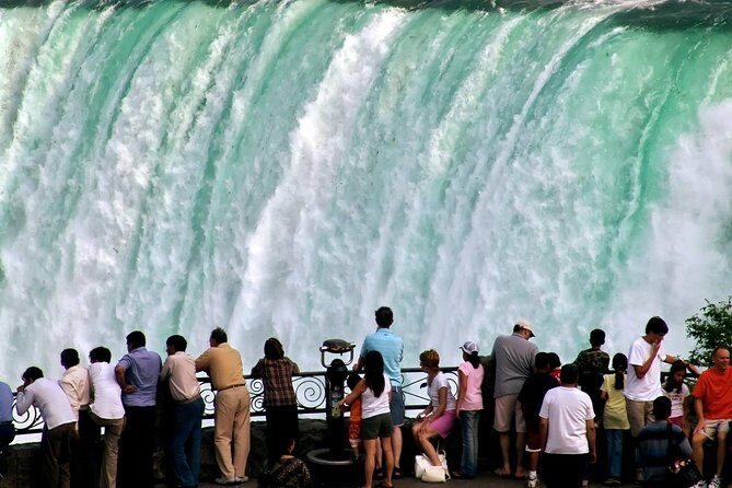 Luxury Niagara Falls Day Trip from Toronto with Cruise and Lunch - Niagara Falls by coach: how this day actually plays