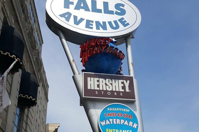 Luxury Niagara Falls Day Trip from Toronto with Cruise and Lunch - Niagara Parkway drive-by stops: Floral Clock, power history, and quick photo breaks
