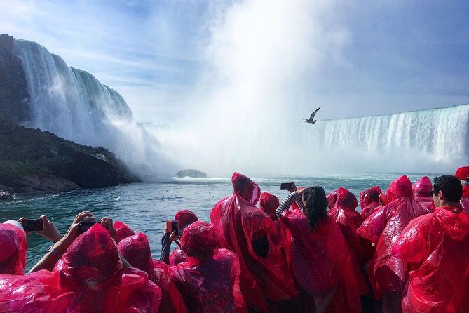 Mississauga: Niagara Falls Day Tour with Boat Cruise - Value check: what you’re paying for (and what to plan for)