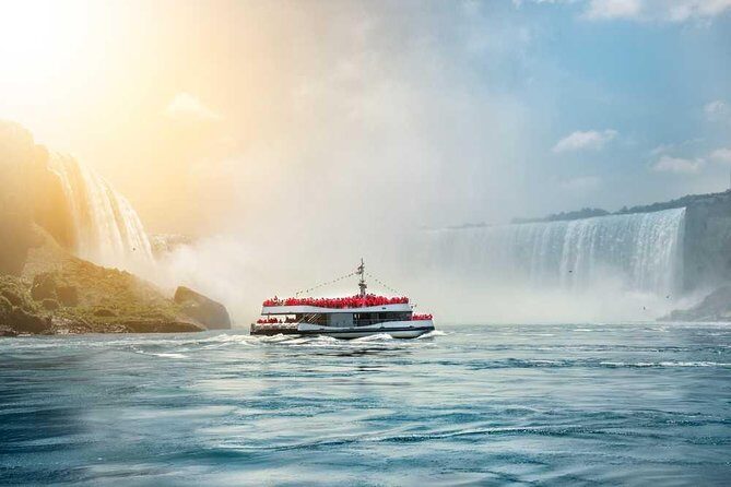Niagara Falls and Niagara-on-the-Lake Day Tour from Toronto - Maple Leaf Place tasting and the Floral Clock detour