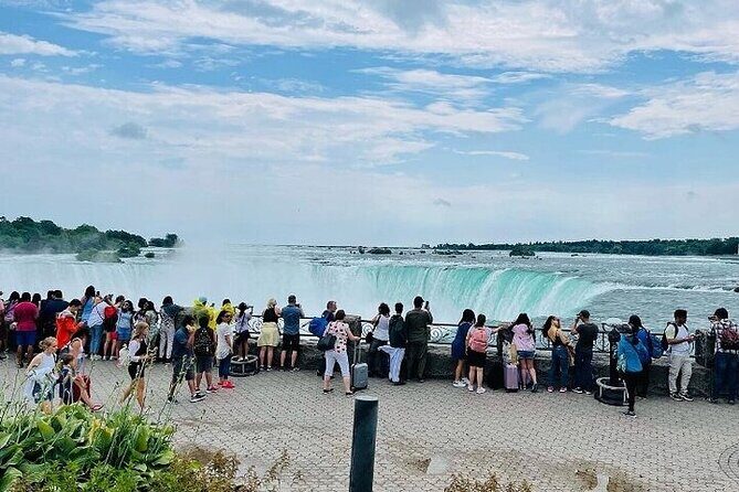 Niagara Falls Day Tour from Toronto Includes Boat Tour and Winery - Timing, Seats, and Group Size: What to Expect