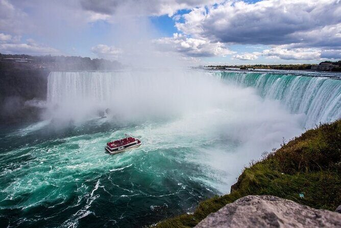 Niagara Falls Day Tour from Toronto Includes Boat Tour and Winery - Niagara College Teaching Winery: A Quick Tasting With Context