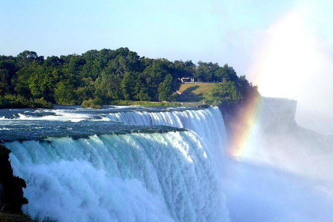 Niagara Falls Day Tour Includes Boat Cruise, Winery Stop & Lunch - Niagara-on-the-Lake in one hour: charming streets, quick shopping, good photos
