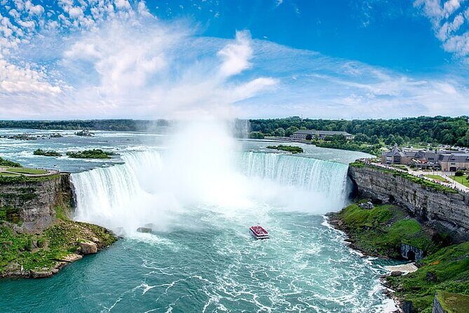 Niagara Falls Evening Tour with Boat, Journey, Dinner & Fireworks - Table Rock Welcome Centre: your included close-up viewpoint