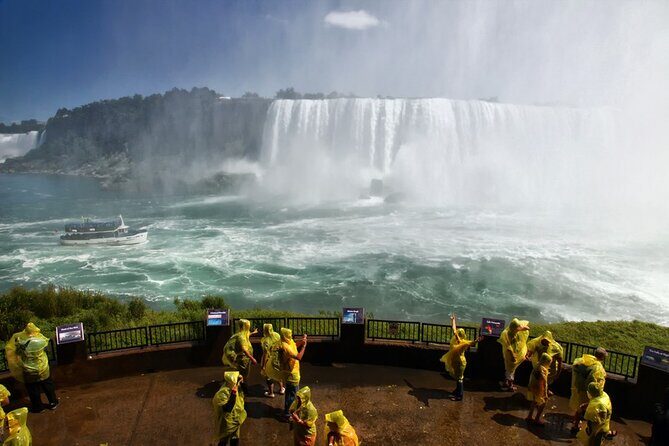 Niagara Falls VIP Private Tour Minimum 2 Guests - Niagara Falls Canada: 90 Minutes That Let You Actually Take It In