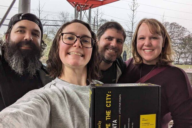Outdoor Escape Room in Downtown Toronto - How Escapely’s Toronto walking escape room really plays