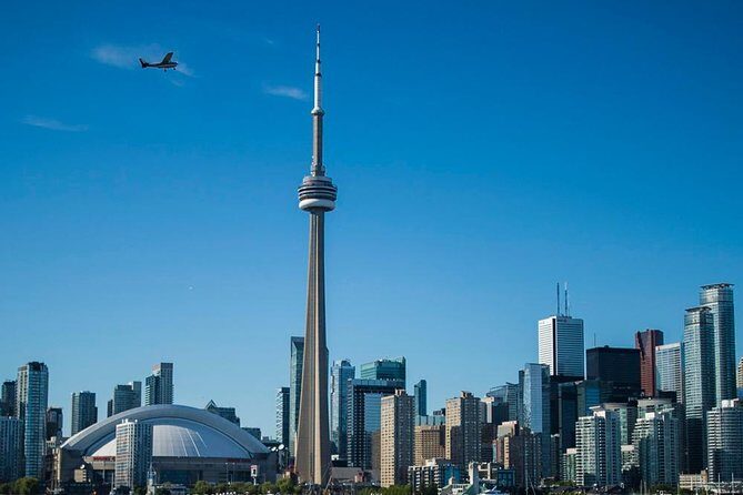 Private Downtown Toronto Walking Tour in English - Why a Private Downtown Toronto Walk Beats Wandering on Your Own