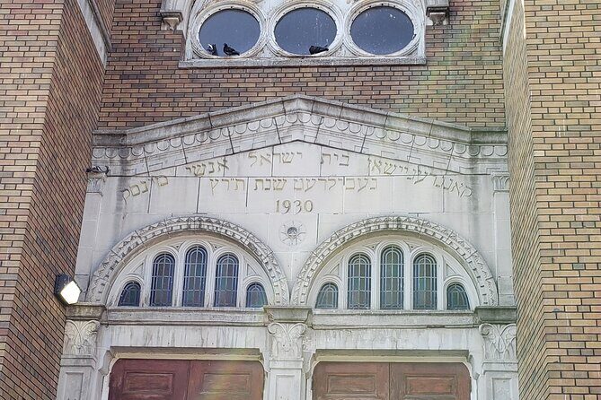 Private Jewish Walking Tours in Toronto - Walking from Beverley toward Henry St: commercial street history in motion