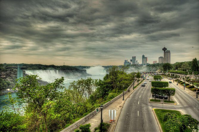 Private ROUNDTRIP Transfer Toronto Airport (YYZ) to Niagara Falls - Price, Timing, and What You Really Get for $326.75