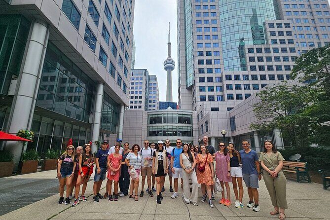 Private Toronto City Highlights Walking Tour - A fast, smart way to orient yourself in Toronto