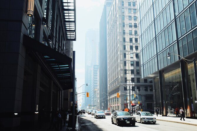 Private Tour of Toronto - Who This Private Toronto Tour Fits Best