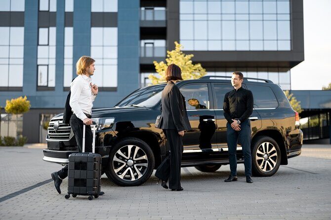Private Transfer to and from YYZ Toronto Pearson Airport - Key things to know before you book