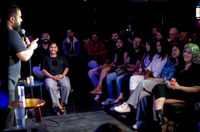 Professional Comedy Shows - The showcase format: how the lineup keeps things moving