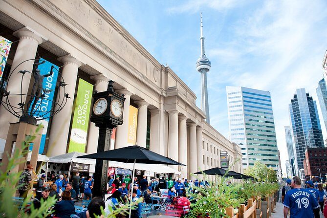 Show me the City! A Small Group Walking Tour of Toronto - FAQ