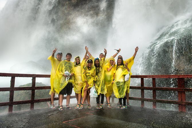 Toronto Airport to Niagara Falls Tour, Boat Ride and Journey - Price and What You Actually Get for $96.53