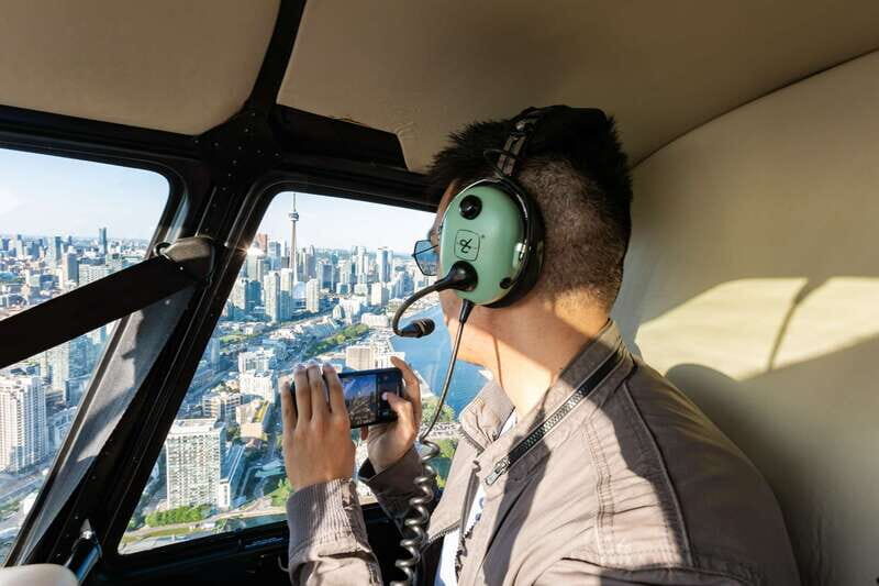 Toronto: City Sightseeing Helicopter Tour - Choosing Your Route: 15 km vs 35 km Over Downtown Toronto