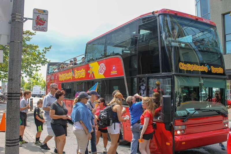 Toronto: City Sightseeing Hop-On Hop-Off Bus Tour - Open-top in summer, trolley in winter: the view rules
