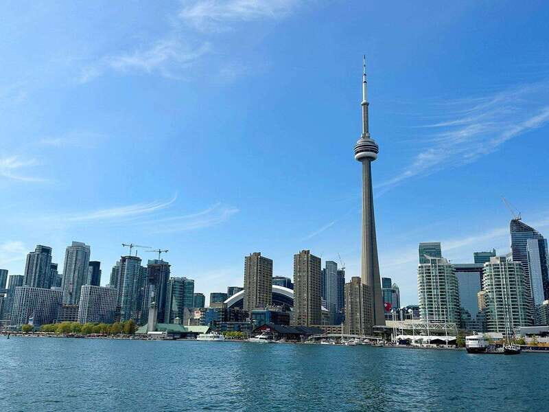 Toronto: City Views Harbor Cruise - Price and value: is $28 per person worth your time?