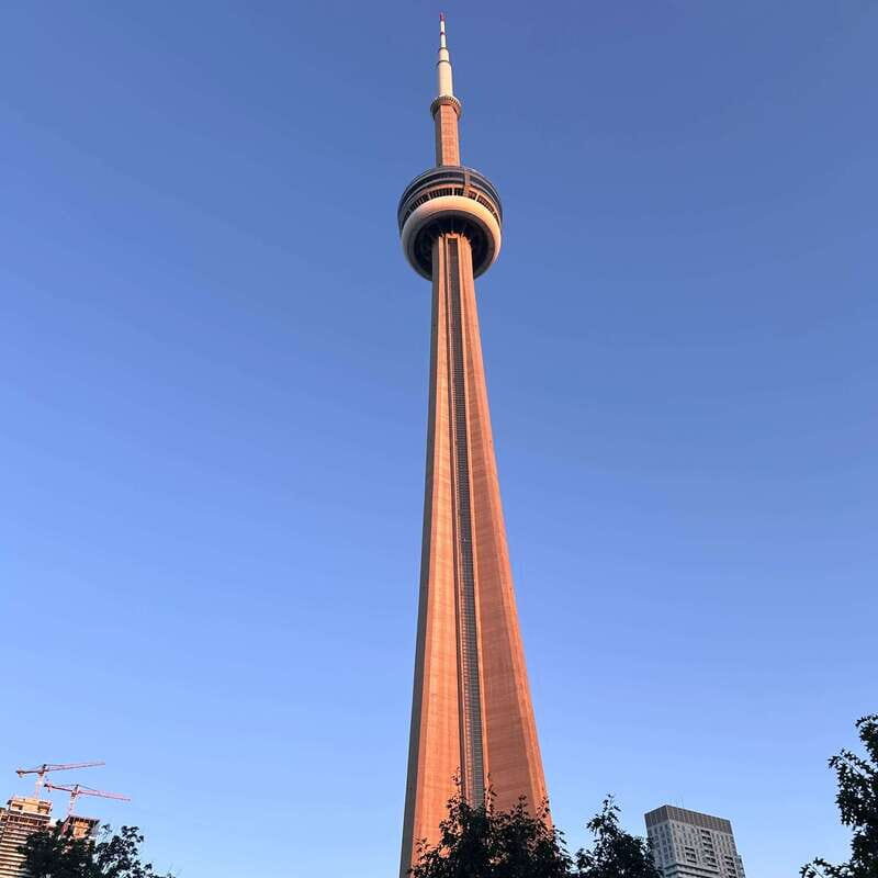 Toronto: City Walking Tour - Brookfield Place and the Union Station area: architecture you can actually place