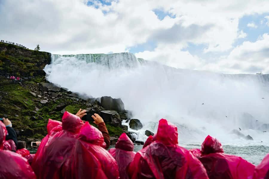 Toronto: Falls Day Tour with Boat Cruise & Niagara-the-Lake - Who this Toronto-to-Niagara tour is best for (and who should choose something else)