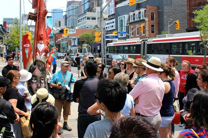 Toronto Graffiti Alley Street Art Walking Tour with an Expert - Why Queen Street West alleys feel like a living gallery