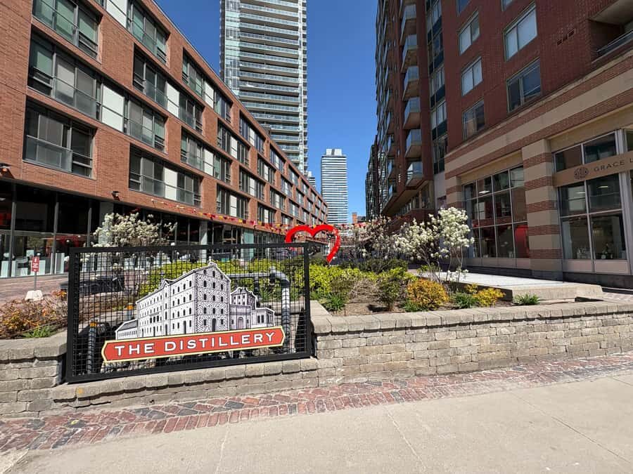Toronto: Great White North Food Tour - Meeting at Trinity and Mill St: Start Point You Can Find