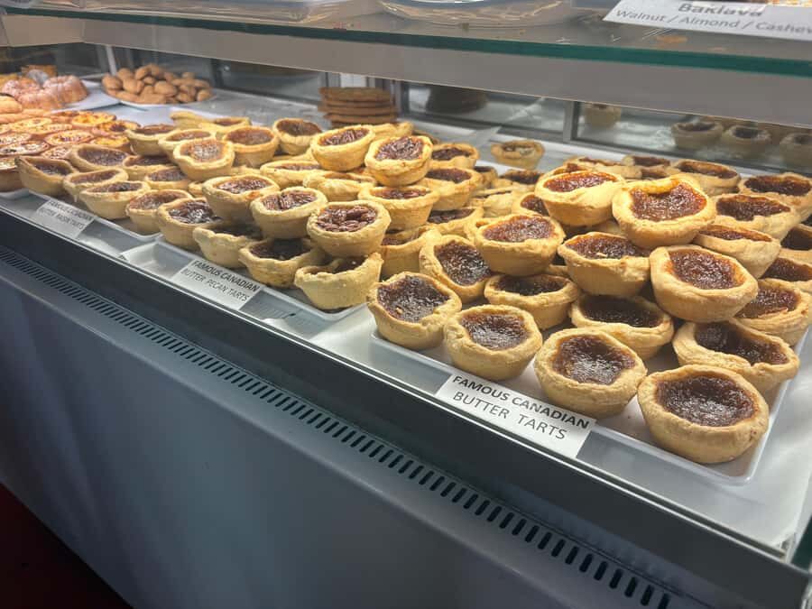 Toronto: Great White North Food Tour - Old Town Toronto Stroll: History You Can Use (Not Just Trivia)