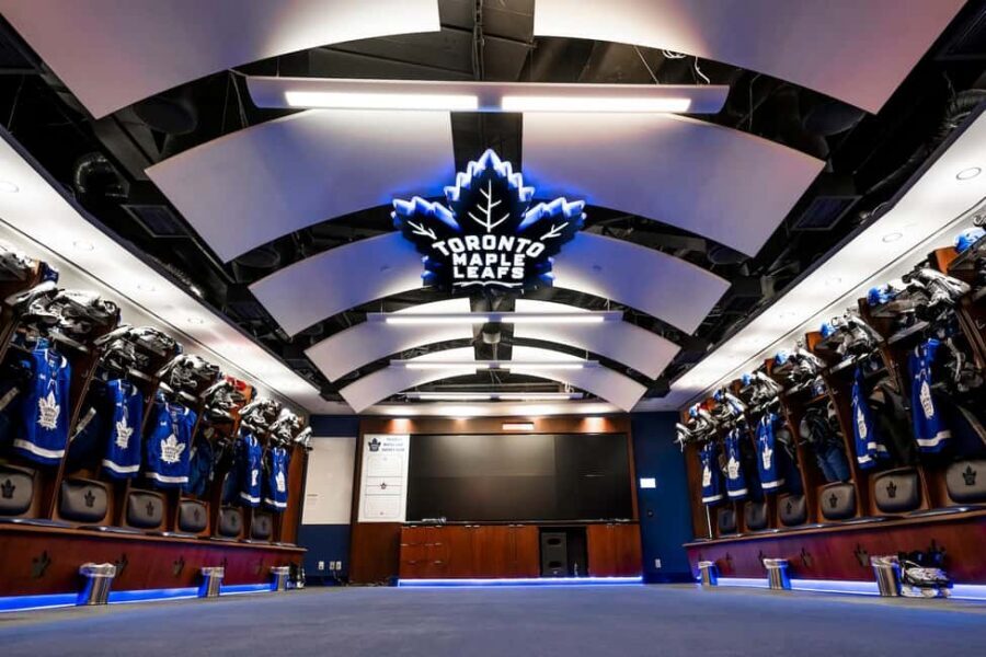 Toronto: Guided Tour of Scotiabank Arena - The Leafs and Raptors Locker Rooms: The Stop Most People Talk About