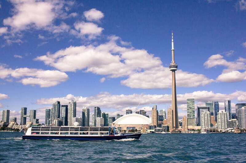 Toronto: Harbor and Islands Sightseeing Cruise - Who this cruise is best for