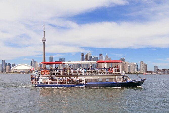 Toronto Harbour and Islands Cruise - The live narration: Curtis-style humor, facts, and when to pay attention