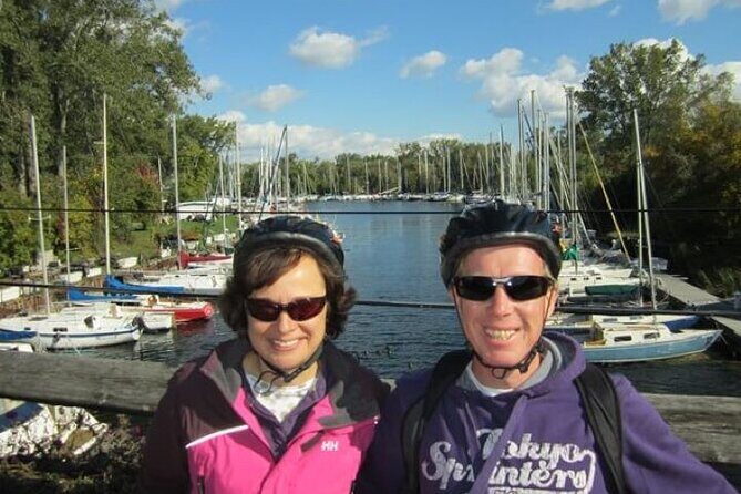 Toronto Islands Evening Bike Tour - Snacks, dessert, and the skyline payoff at sunset