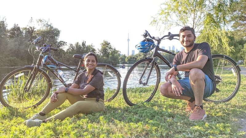 Toronto Islands: Morning or Twilight 3.5-Hour Bike Tour - Morning vs twilight: which time fits your style?