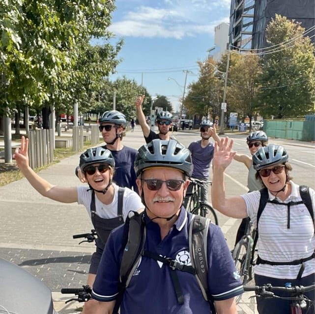 Toronto Islands: Sunrise Breakfast Bicycle Tour - Who This Sunrise Breakfast Tour Fits Best