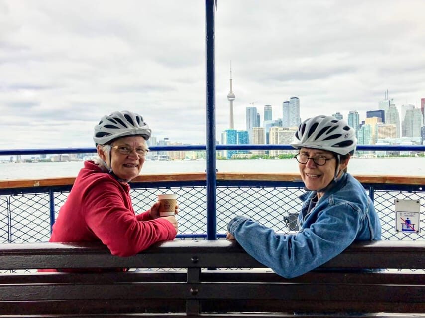 Toronto Islands: Sunrise Breakfast Bicycle Tour - Runaway Cafe Breakfast Outdoors: Simple, Timed Right